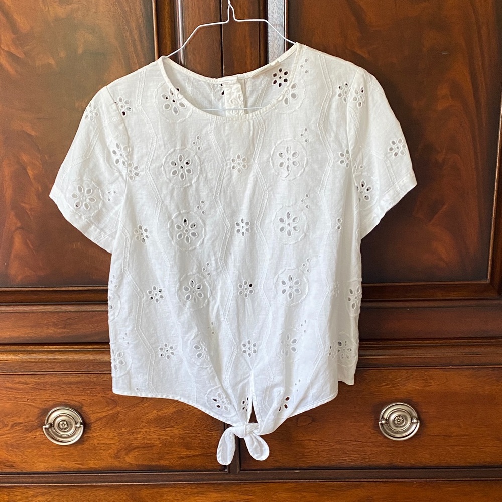 Christian Siriano White Eyelet Blouse with Tie-front tie
